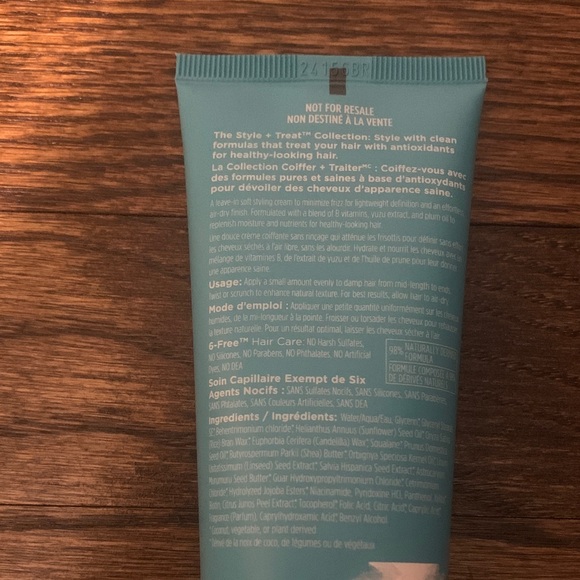 Briogeo Style + Treat Yuzu + Plum oil Air Dry Cream - Picture 2 of 3